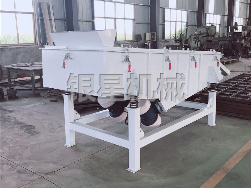 提高方形振動(dòng)篩篩網(wǎng)的使用壽命，學(xué)會(huì)這4招就夠了！